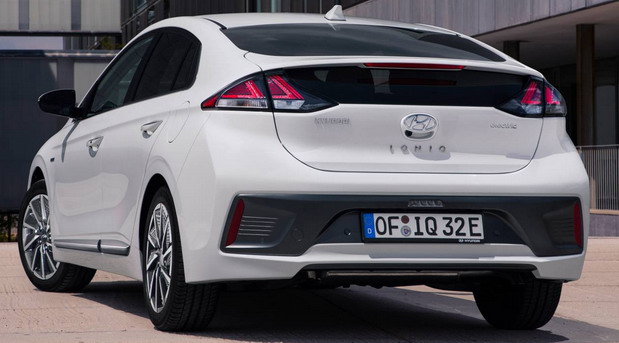 Hyundai Ioniq Hyundai Ioniq